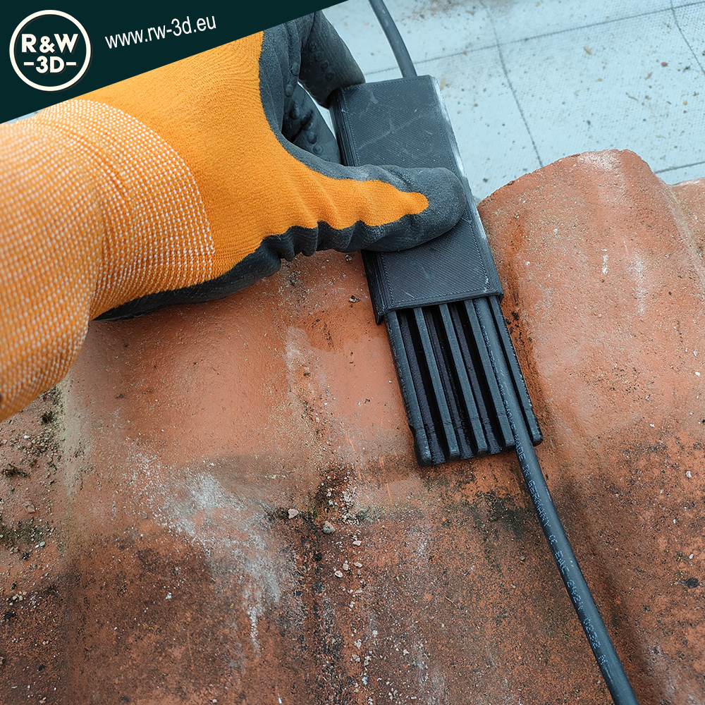 PV Kabeldurchführung Dachdurchführung Ziegeldach Frankfurter Finkenberger Pfanne