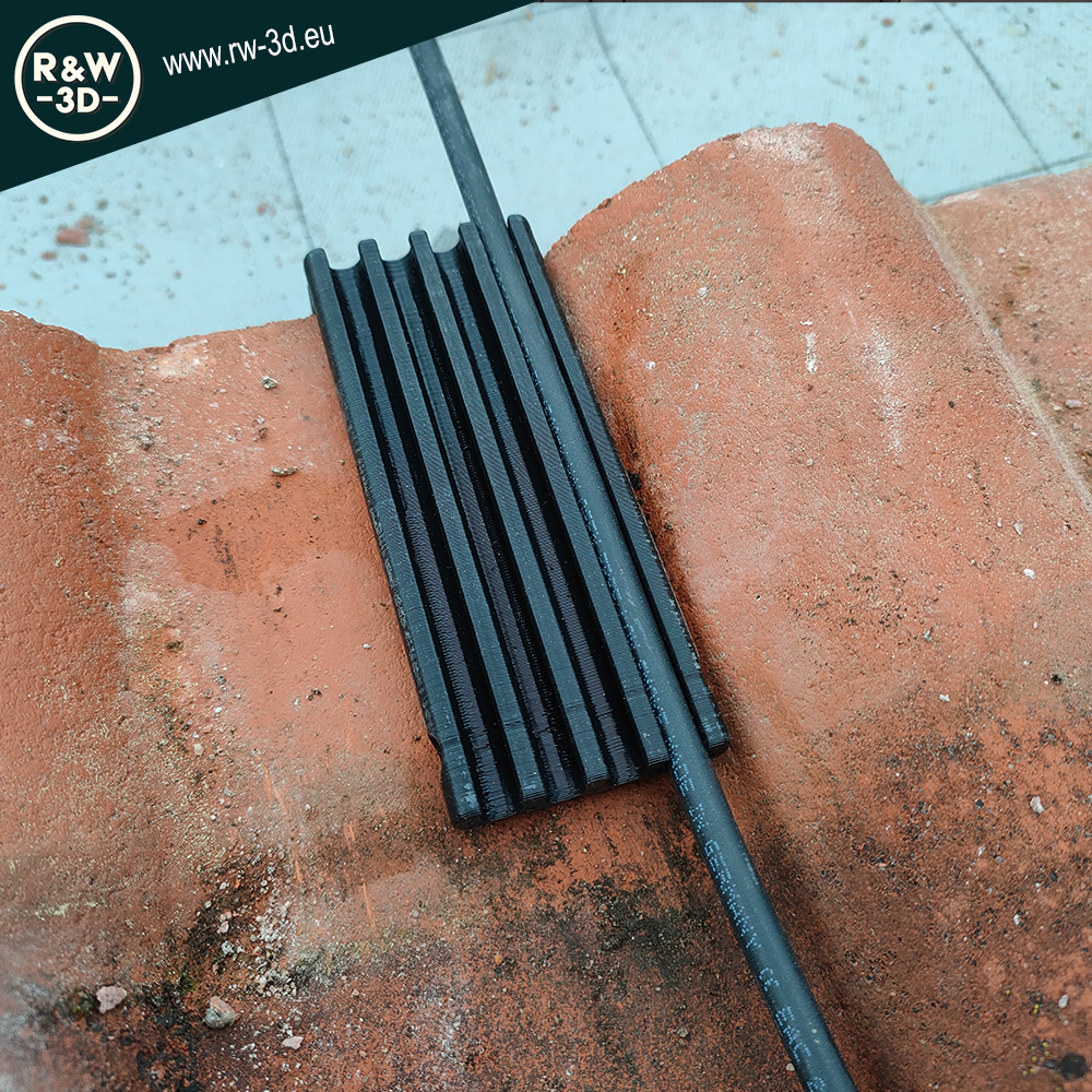 PV Kabeldurchführung Dachdurchführung Ziegeldach Frankfurter Finkenberger Pfanne