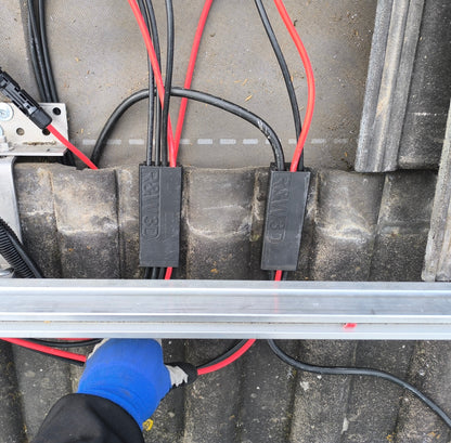 PV Kabeldurchführung Dachdurchführung Ziegeldach Frankfurter Finkenberger Pfanne